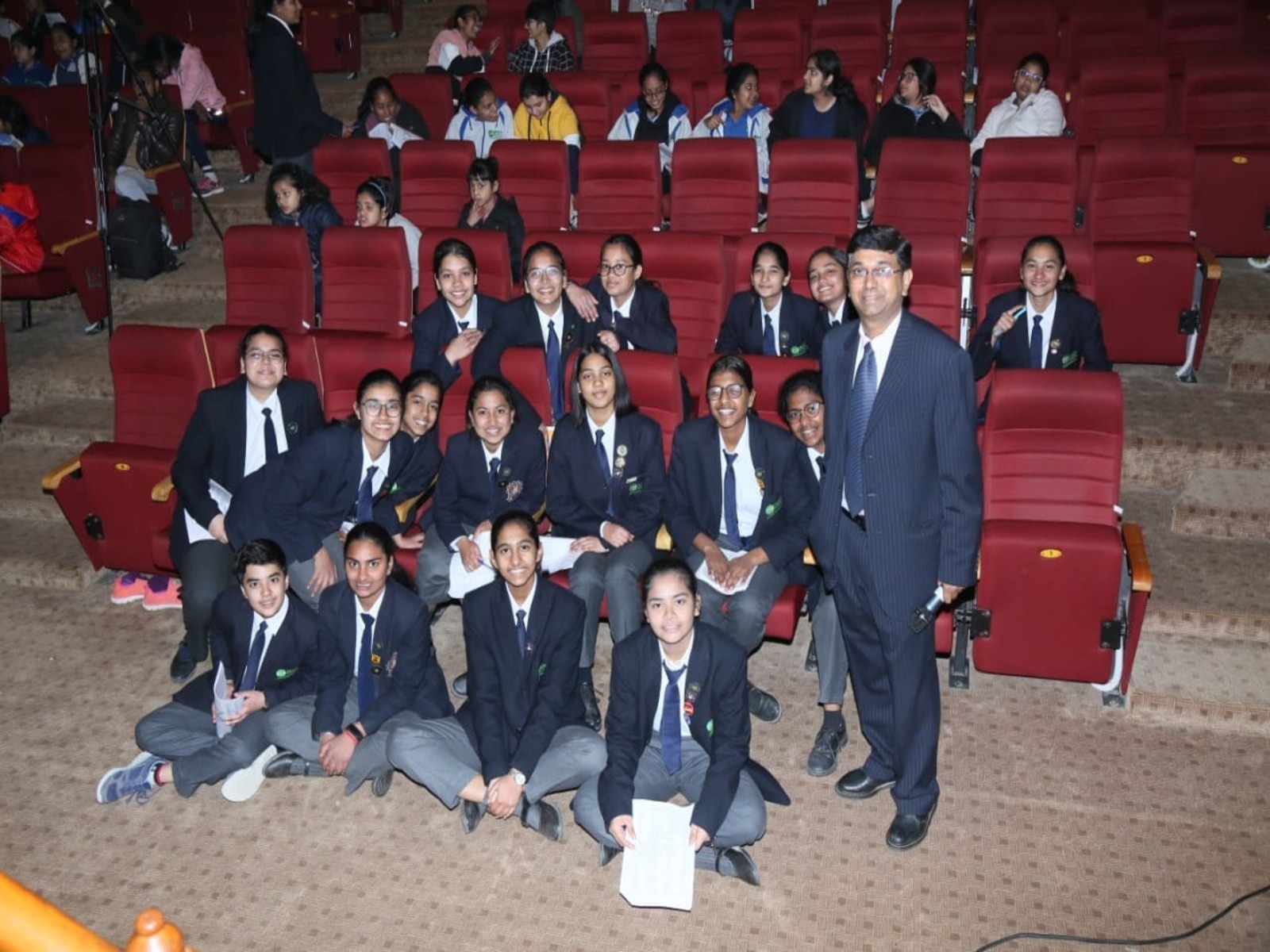 SEMINAR MODY SCHOOL