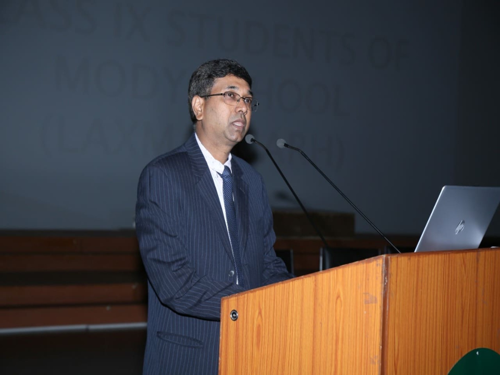 SEMINAR MODY SCHOOL